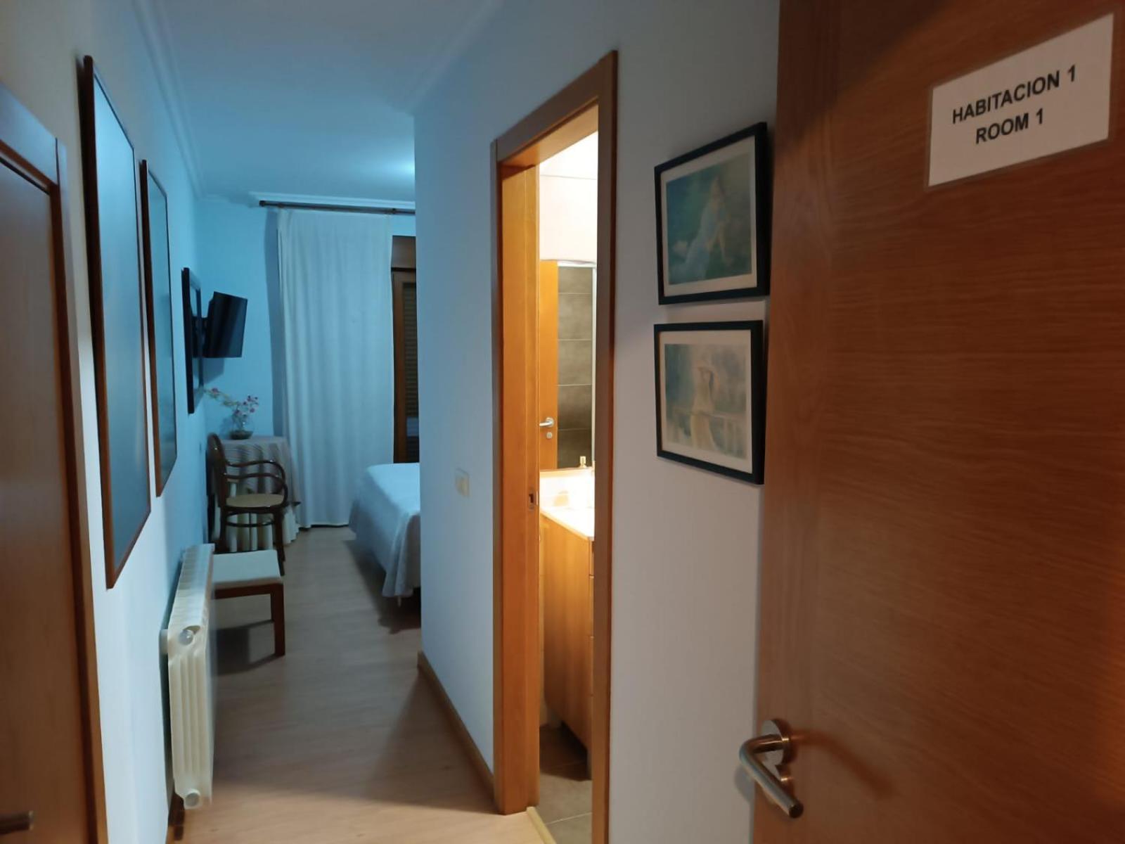 Rooms Peregrinos A Casa Alicia Rosal Extérieur photo